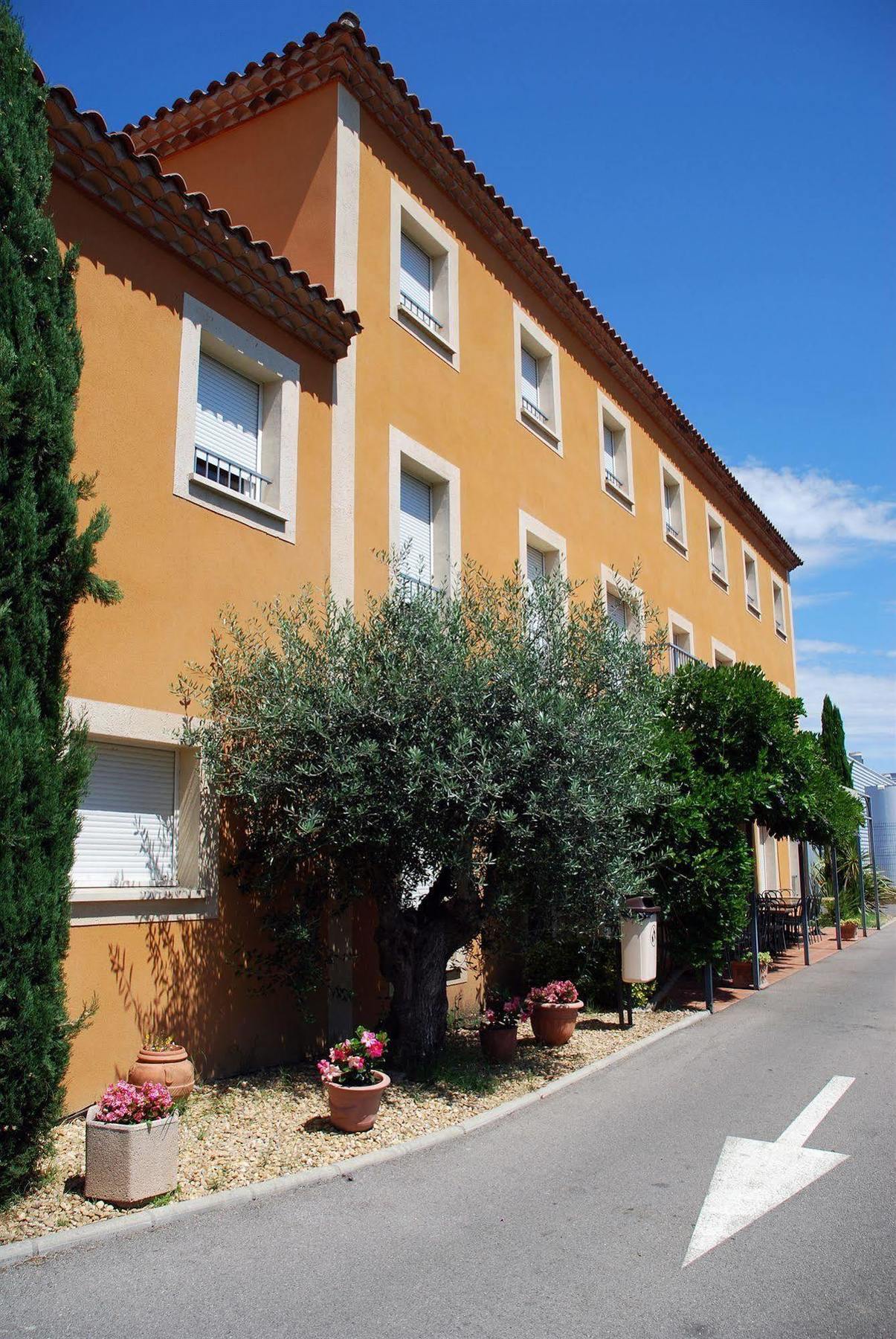 Hotel De L'Orb Bédarieux Exterior foto